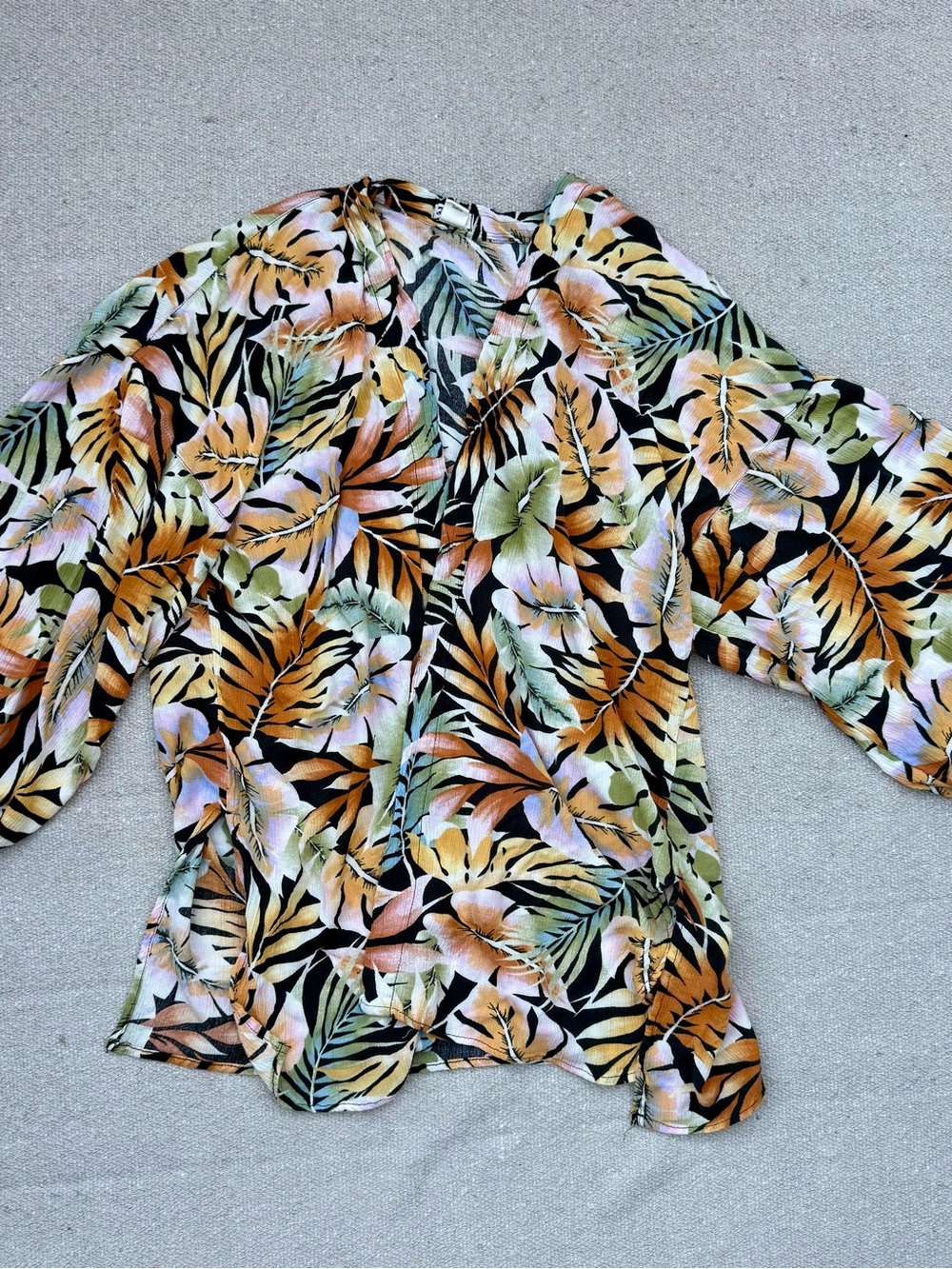 Billabong Black Multi Tropical Swim Cover/Kimono *please note flaw in photo*